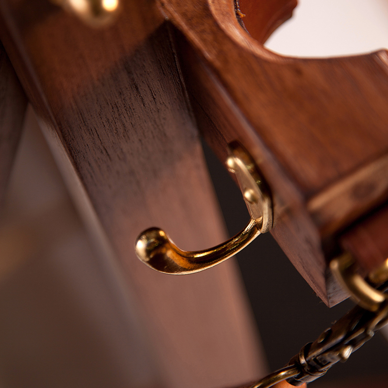 Detail-of-FPGR-Field-Polo_Gun-Rack-Walnut6